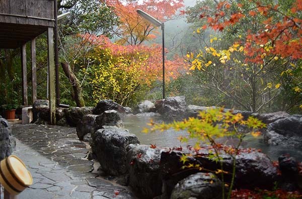 十津川荘の露天風呂