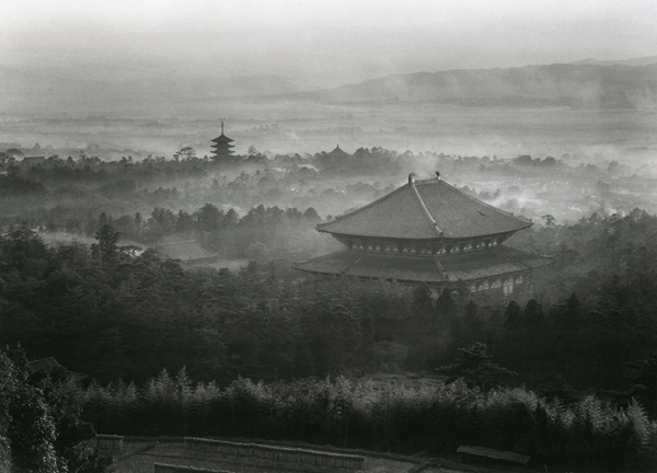 入江泰吉　古都遠望　奈良市写真美術館