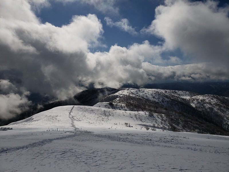 雪の比良山系ハイキング