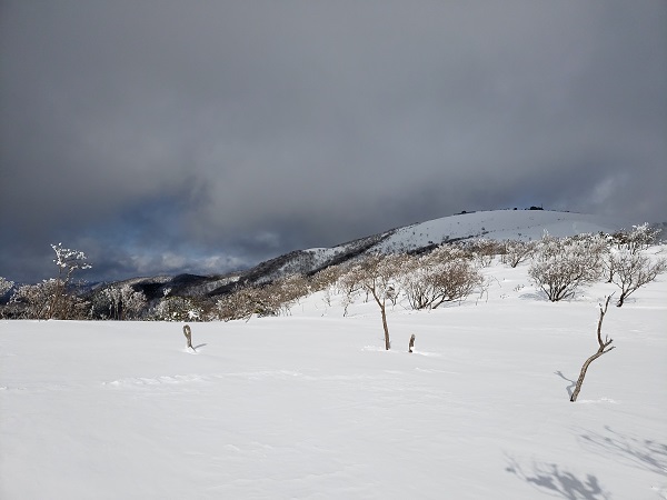 雪の比良山系ハイキング